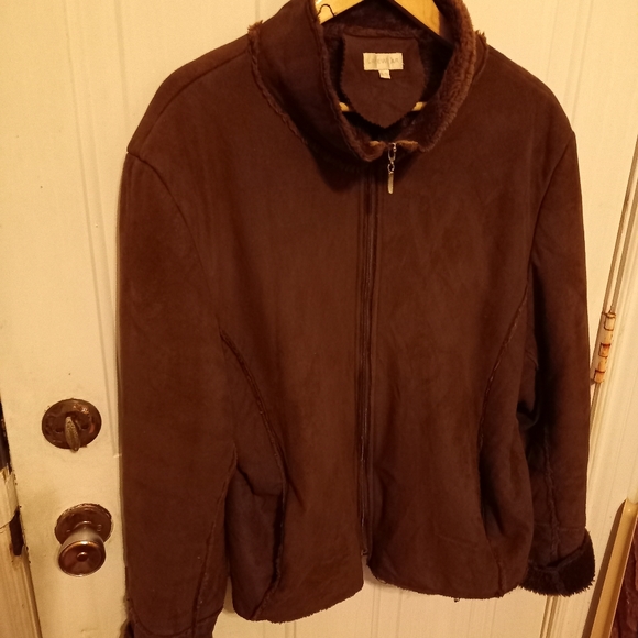Lakewear faux suede brown jacket, size XL - Picture 2 of 7